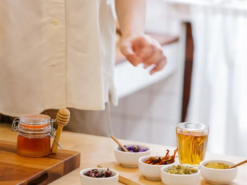 Herbal & Tradisional